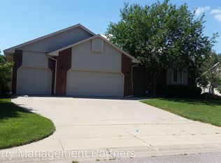 847 E Cedarbrook Rd, Derby, KS 67037