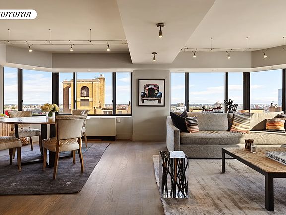 4th image of 10 E End Ave #Penthouse 21d