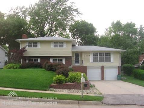 1st image of 11640 Douglas St