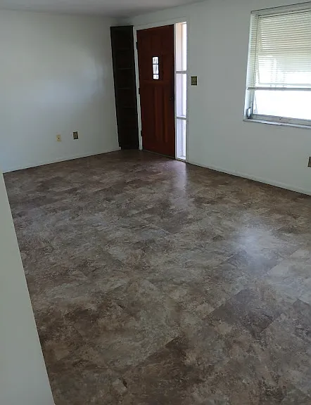 2028 Arcadia Rd — Photo 4