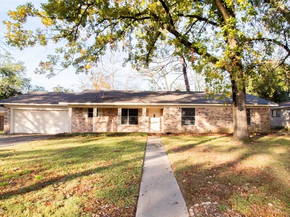 107 Charles St, Sulphur Springs, TX 75482