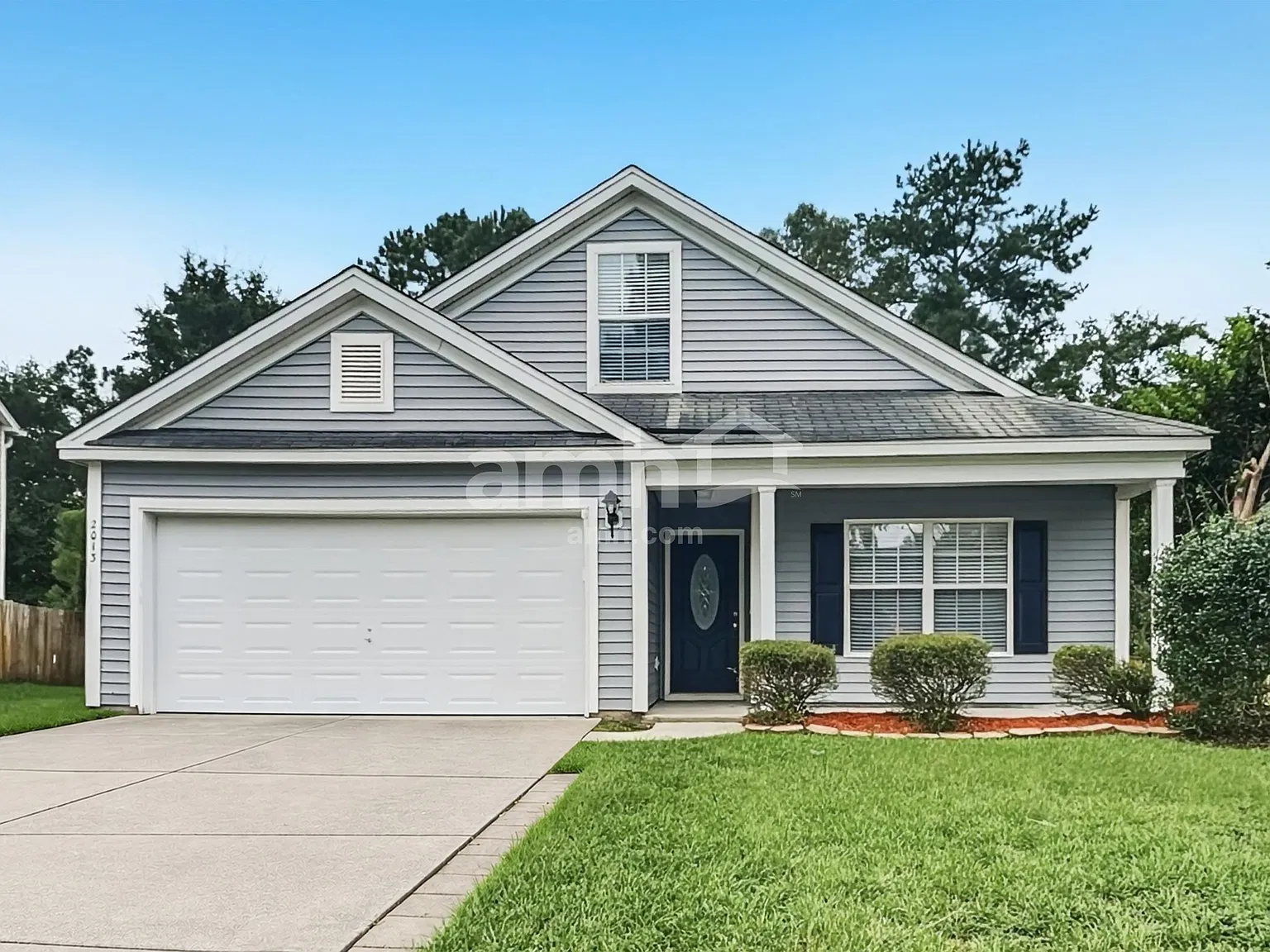 4 bed, 2.0 bath, 1978 sqft, $2,470 — Photo 1