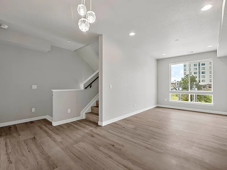 5355 W 12th Ave — Photo 52