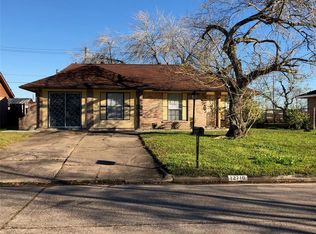 12710 Saranac Dr, Houston, TX 77089