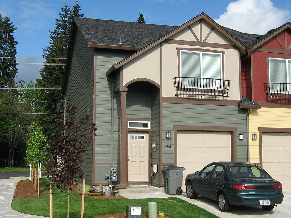 1st image of 5308 NE 83rd Pl