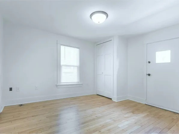 836 E Dayton St APT 2, Madison, WI 53703