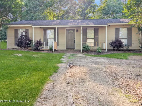 7335 Gary Rd, Byram, MS 39272