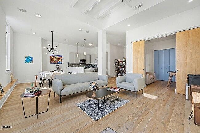 1st image of 103 W Main St APT 305