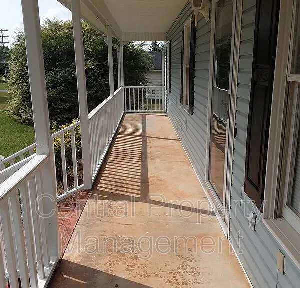 5423 Parris Bridge Rd — Photo 2