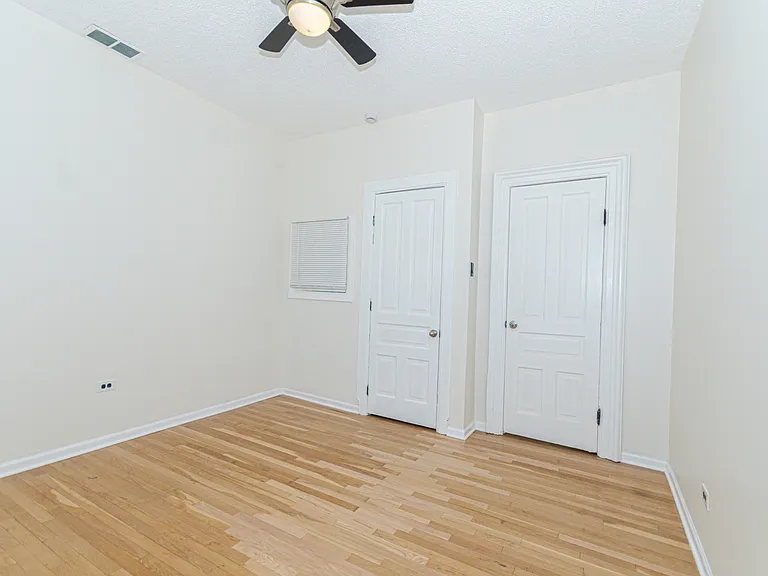 1024 N Western Ave #2 — Photo 11