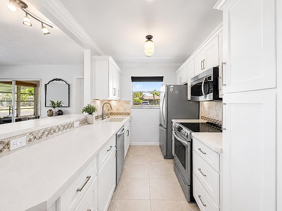 2nd image of 510 High Point Drive #D