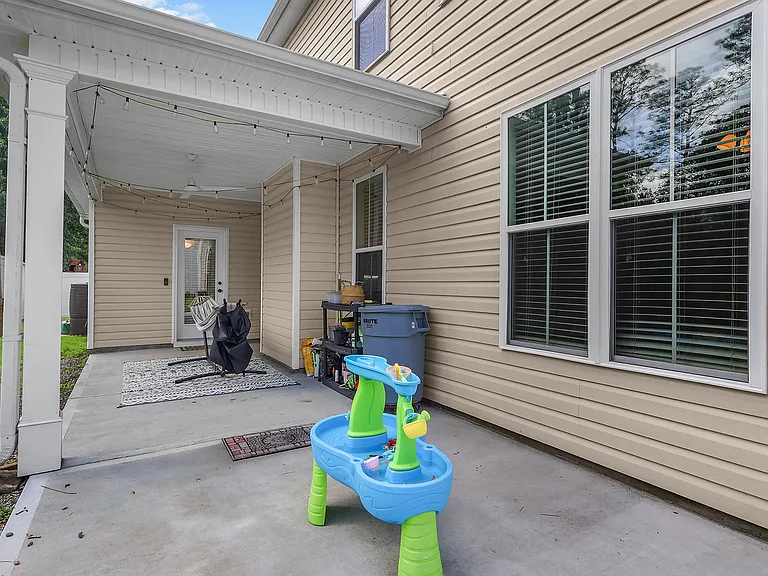 113 Greystone Dr — Photo 47