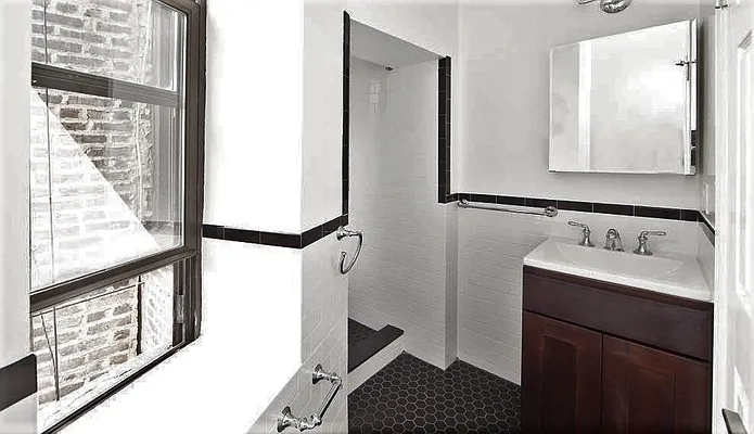 Rented by Keller Williams NYC | media 27