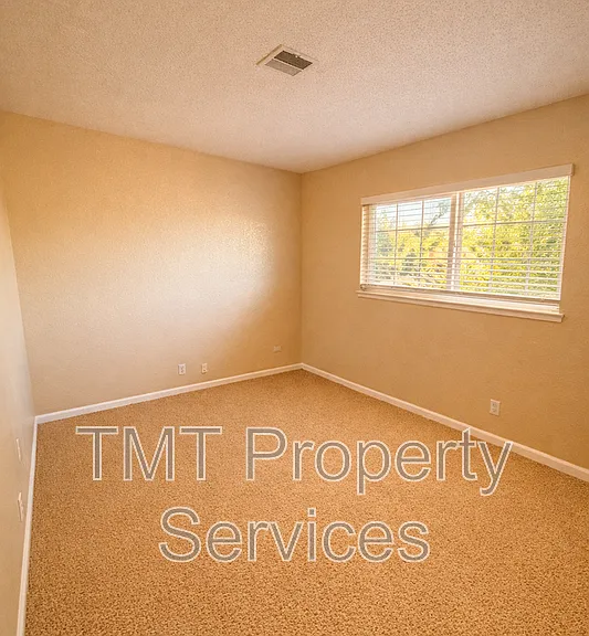2533 Stansberry Way — Photo 6