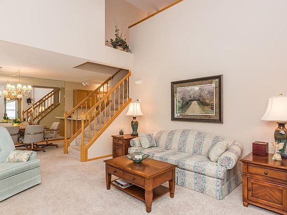 4th image of 518 Lovell Ave APT 5