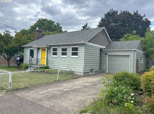 7505 SE Center St, Portland, OR 97206