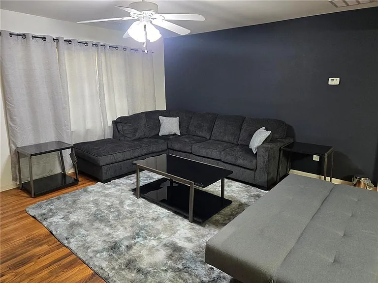 1400 Hidden Circle Dr — Photo 13