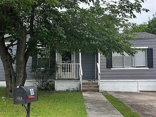 304 Elbert Ln Photo 1
