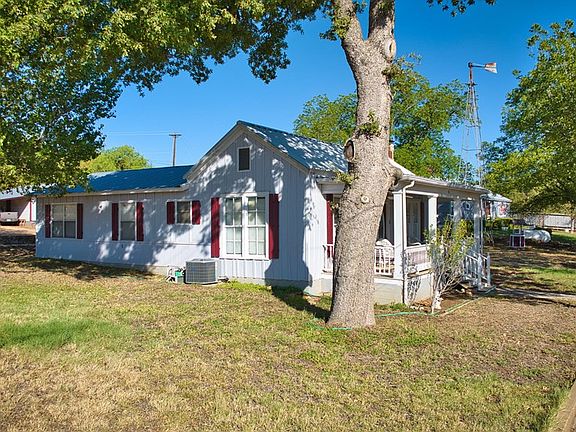 5th image of 416 San Antonio St