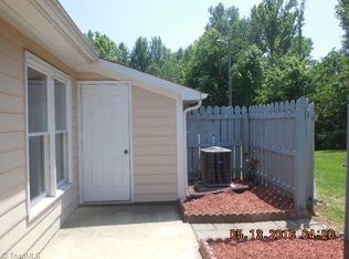 1346 Bailey Cir, High Point, NC 27262