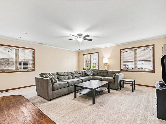 2nd image of 157 Saenz Ln #157