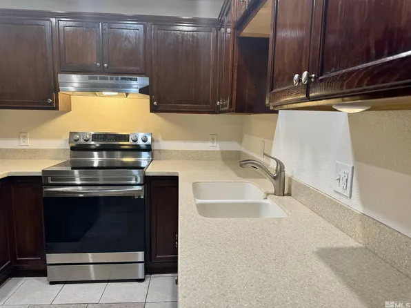 2385 Tripp Dr, Reno, NV 89512