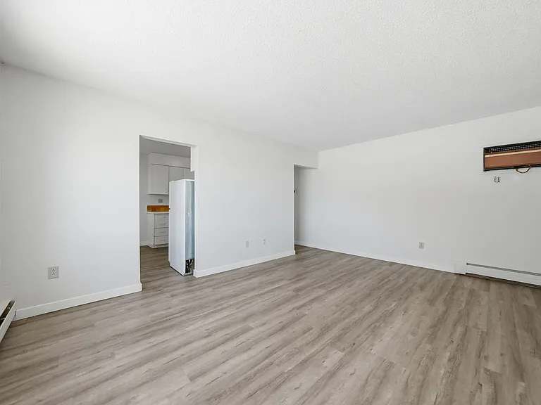37 Sheppard St #106 — Photo 14