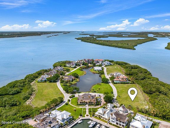 4th image of 9200 E Marsh Island Dr