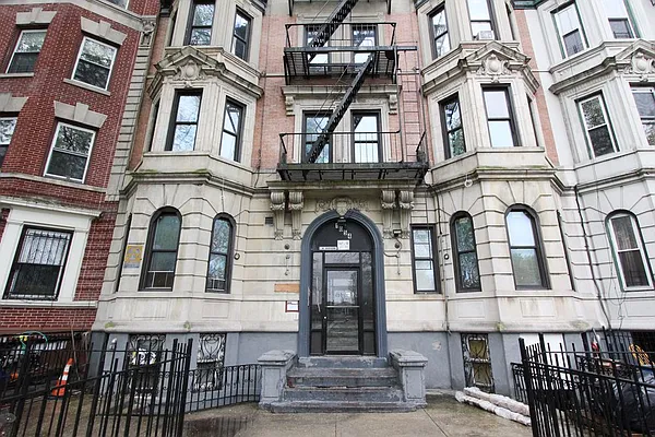 Rented by TheRealEstateCompany.com LLC | media 26