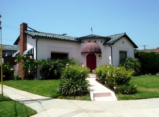 227 S Le Doux Rd, Beverly Hills, CA 90211