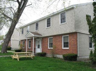 7 Summer St APT 2, Exeter, NH 03833