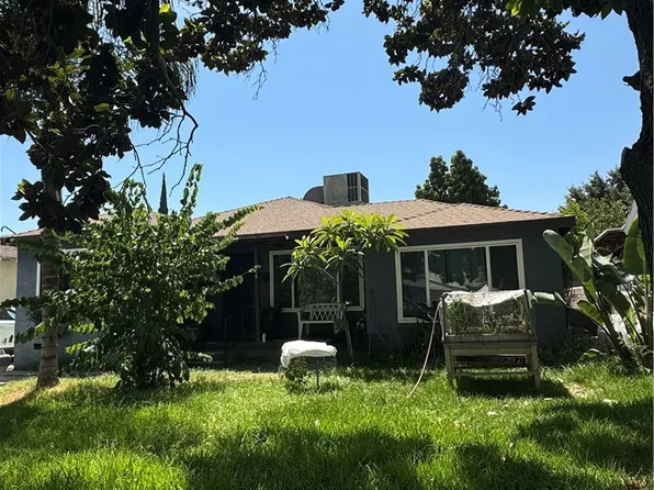 1274 Roxbury Dr, San Bernardino, CA 92404