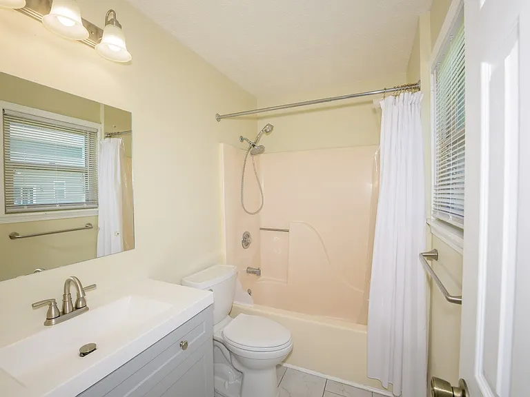413 Ridgecrest Rd — Photo 10