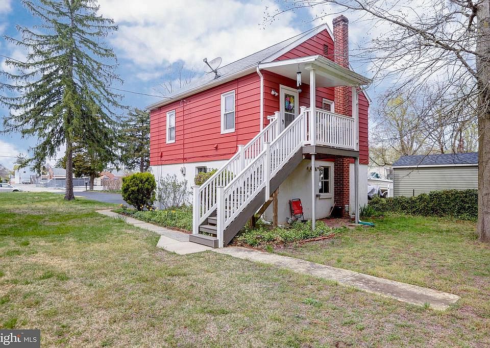 1st image of 82 Dolbow Ave #84