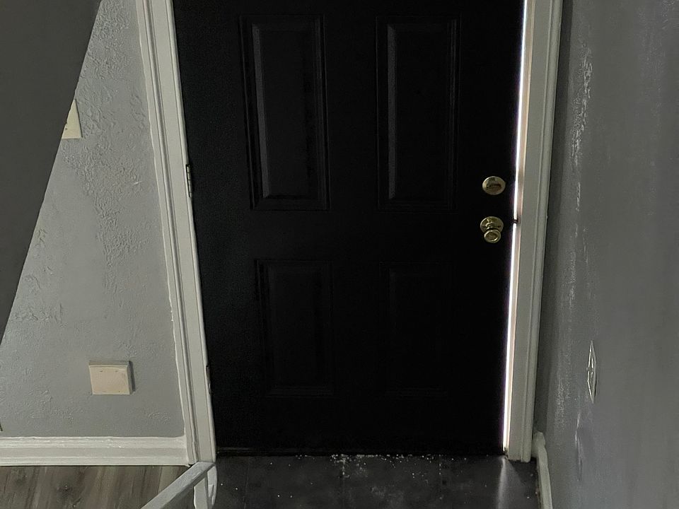 1st image of 3915 26th Ave