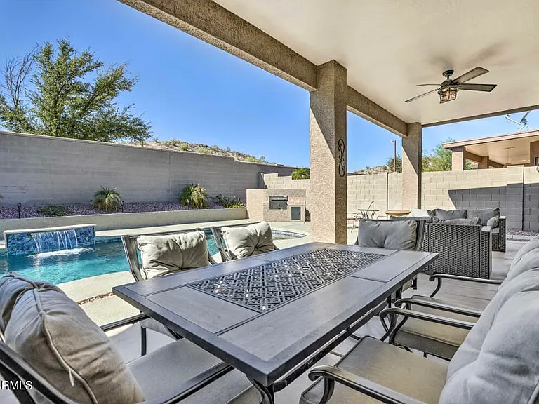 17977 W Hubbard Dr — Photo 28