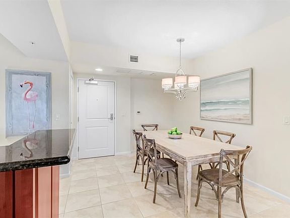 5th image of 403 S Sapodilla Ave APT 608