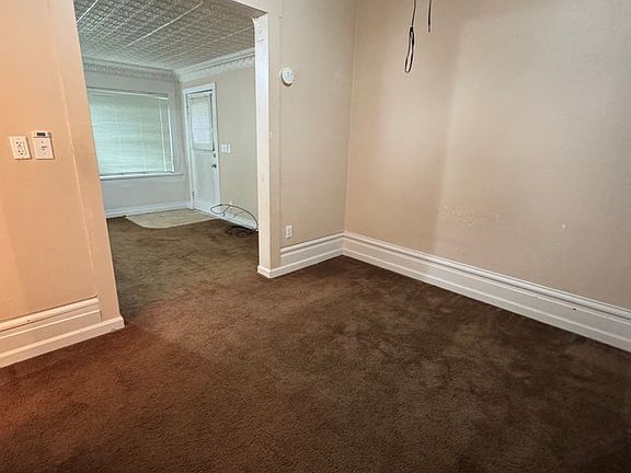 3rd image of 512 W 10th Ave #&-1028