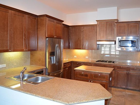 3rd image of 230 Dwyer Ave #601