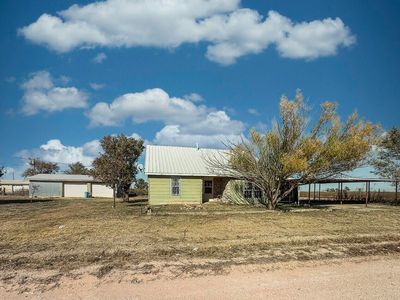 500 1st St E, Silverton, TX, 79257