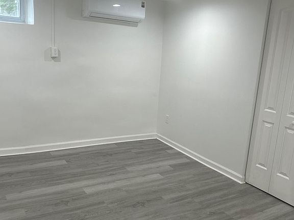 2nd image of 111 E 38th St APT 1