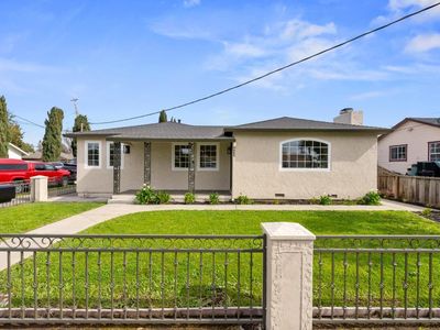 590 Stanford Ave, Redwood City, CA, 94063