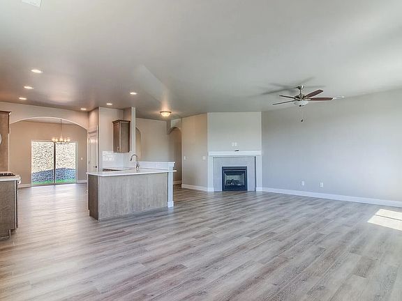 2nd image of 306 N 90th Ave