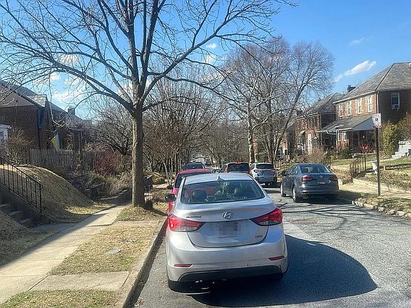 4th image of 2413 Pelham Ave