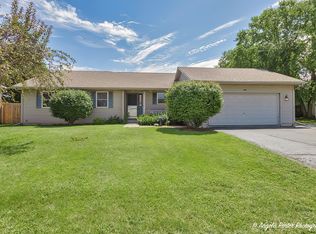 5911 Cobblestone Trl, McHenry, IL 60050