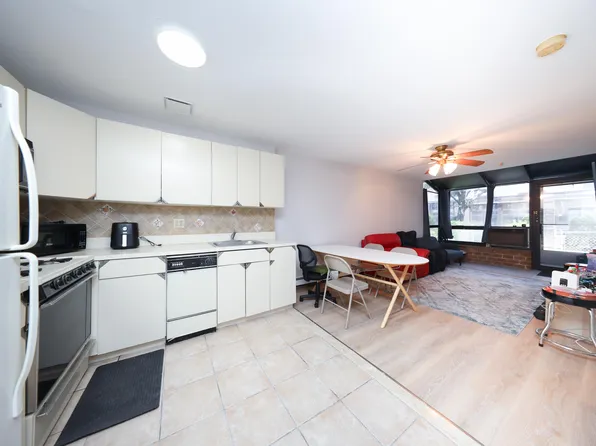 1205 65th Street image 10 of 16