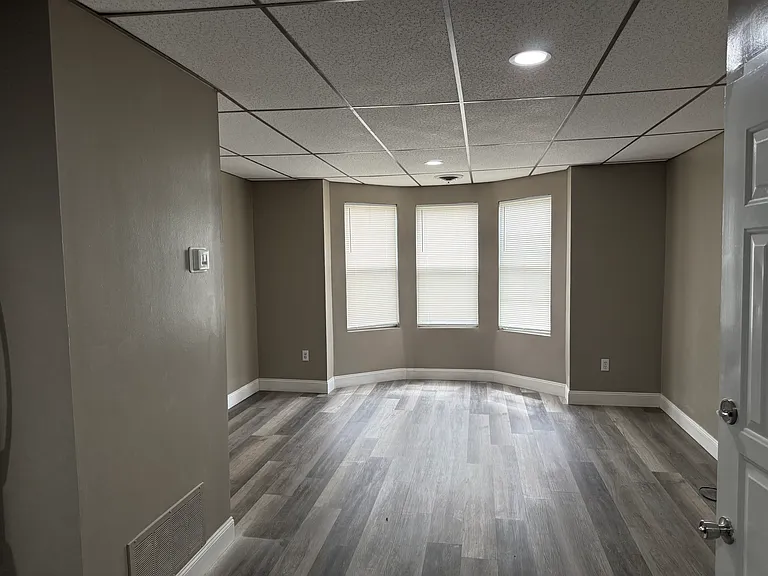 611-613 Lancaster Ave #611-B — Photo 4