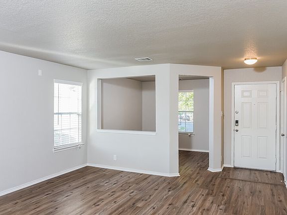 5th image of 6502 Rosewood Crst