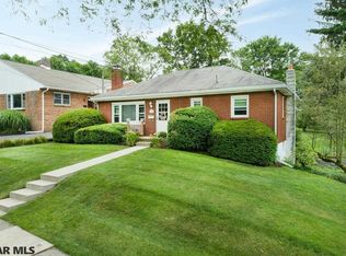 1120 S Pugh St, State College, PA 16801