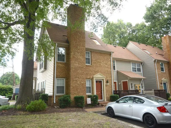 964 A St, Chesapeake, VA 23324
